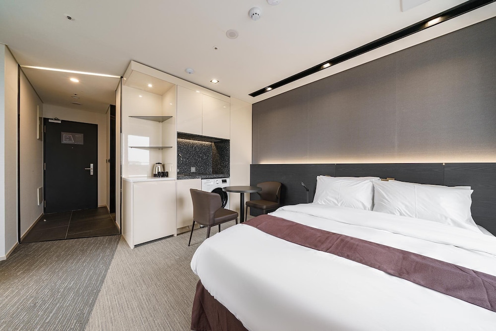 Deluxe Double Room - Photo 2