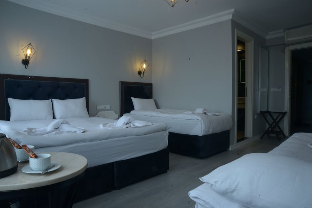 Triple Room photo 2