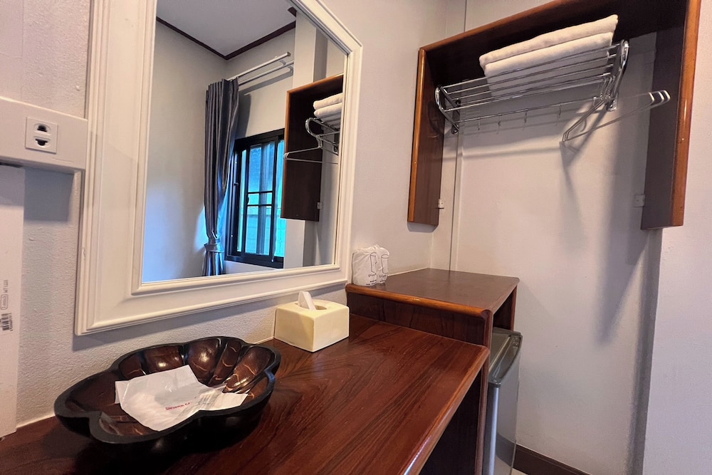 Standard Room photo 3