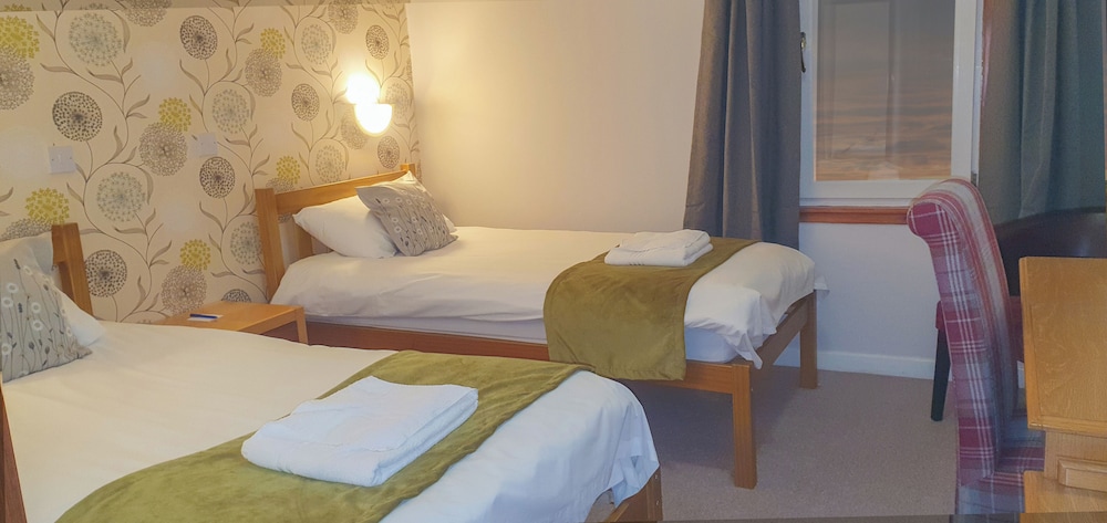 Superior Twin Room (Online)