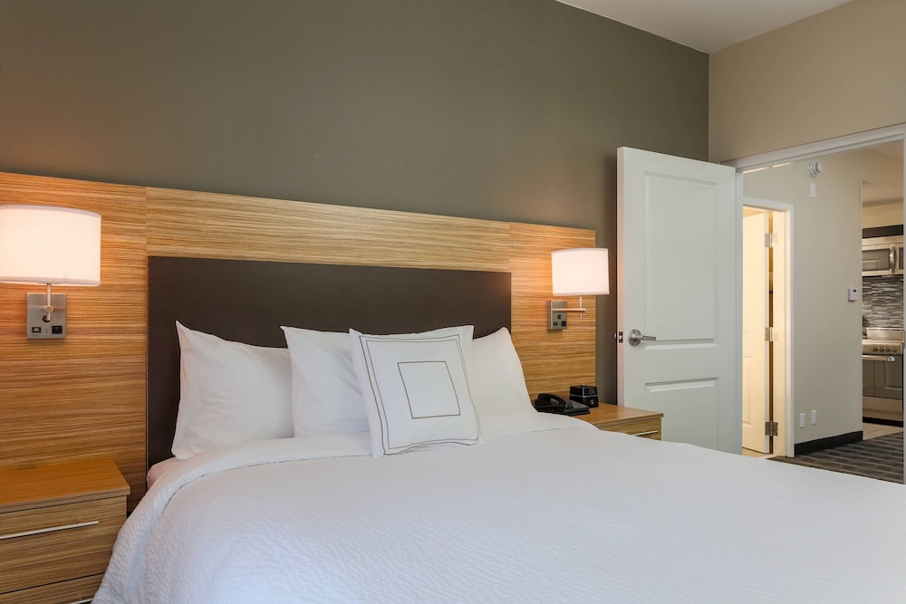 Suite, 1 Bedroom photo 3