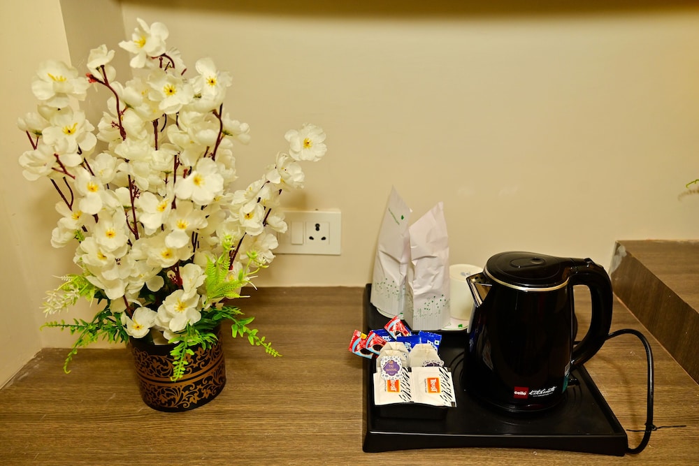 Family Room - Photo 13