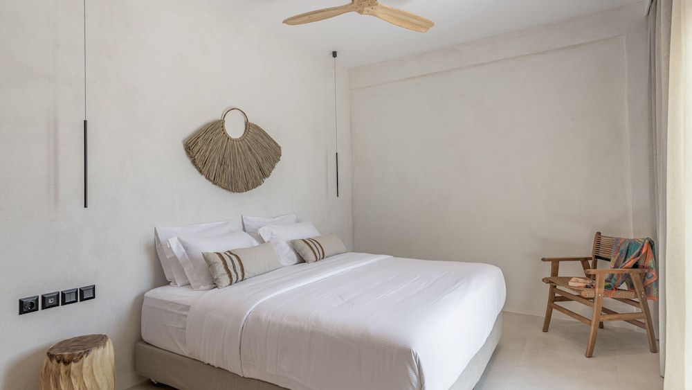 Superior Triple Room photo 3
