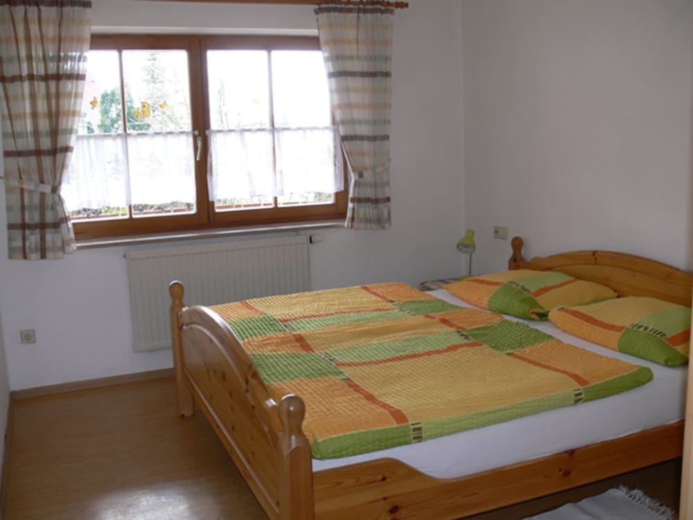 Room, 2 Bedrooms, Garden View (4) photo 2