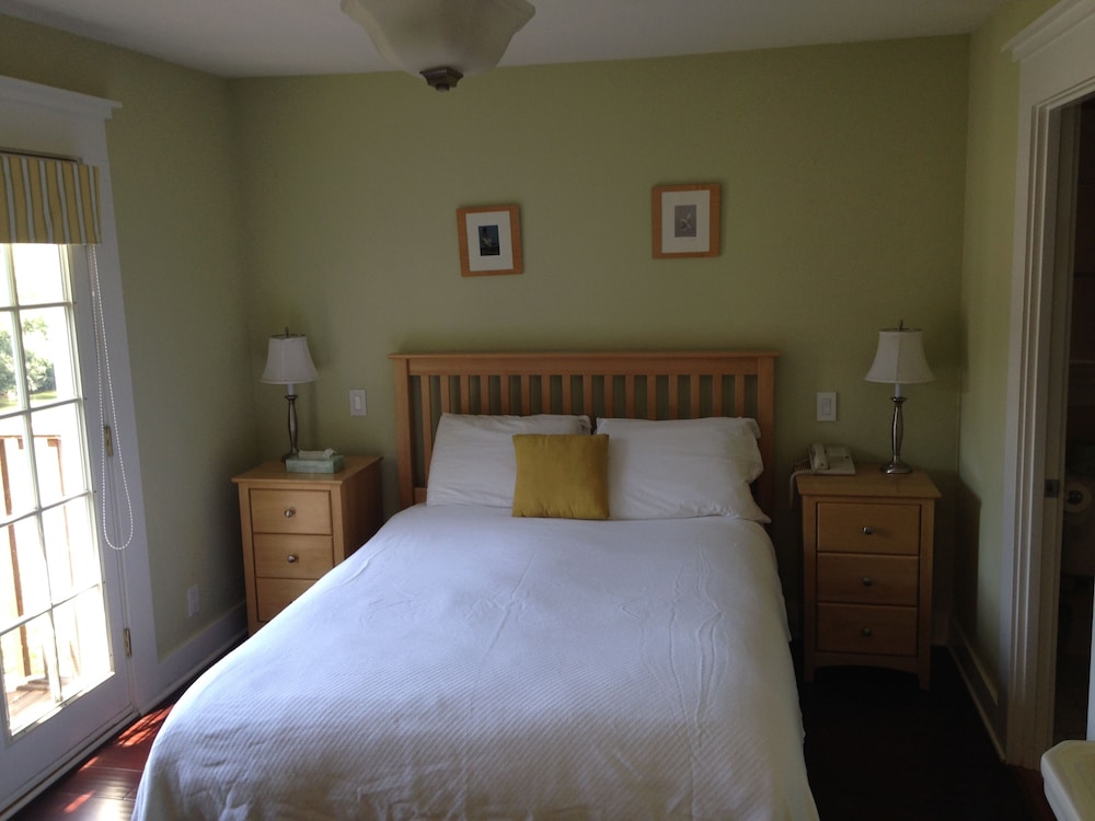 Comfort Room, River View photo 1
