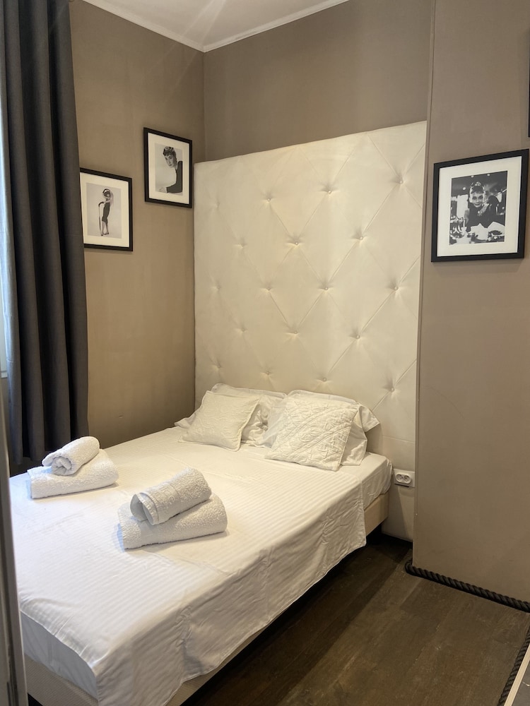 Business Apartment