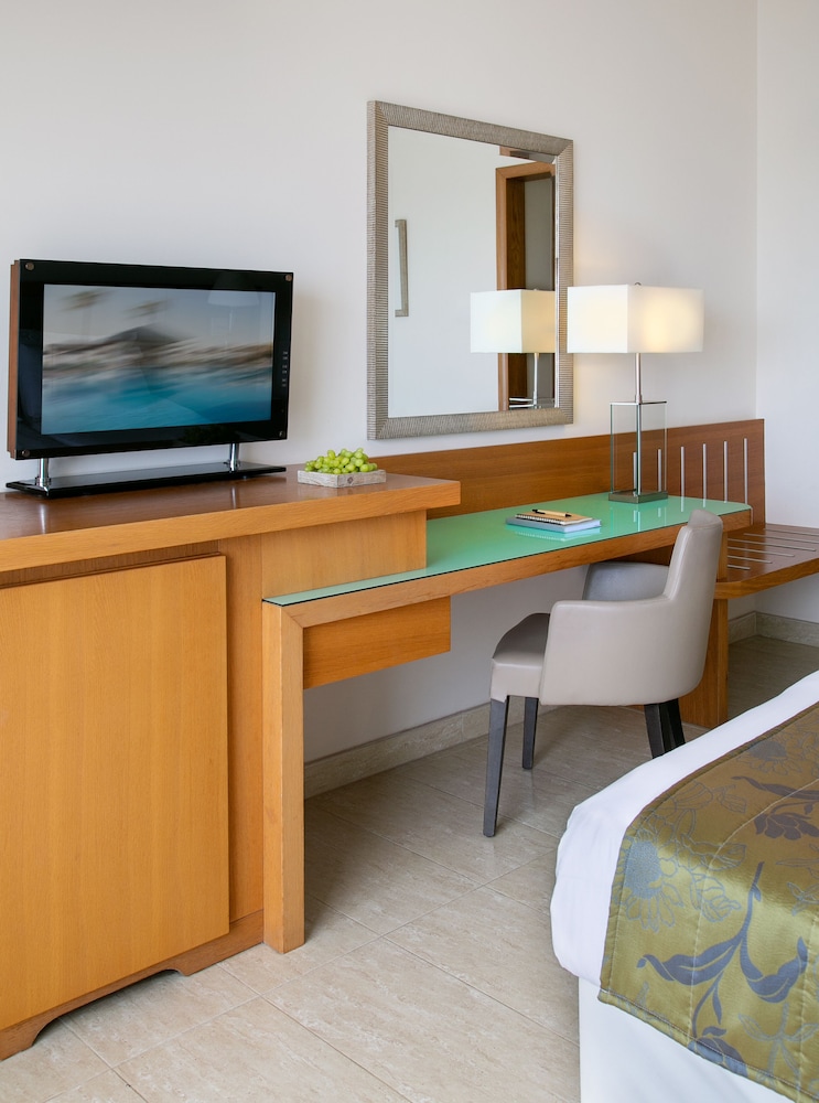 Double/Twin Room, Sea View - Photo 1