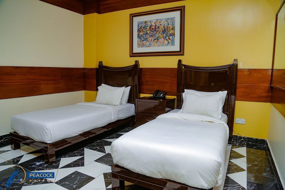 Standard Twin Room - Photo 1