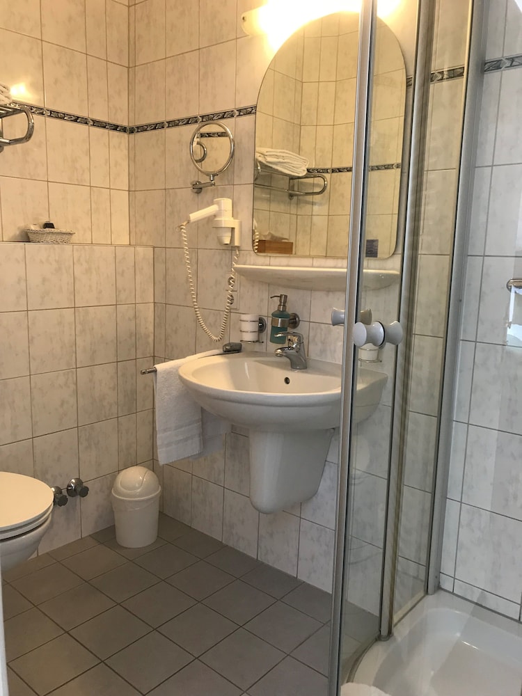 Comfort Double Room, Balcony - Photo 16