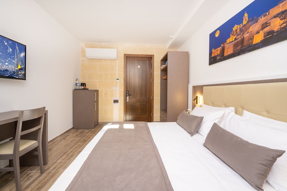 Double Room, Balcony photo 3