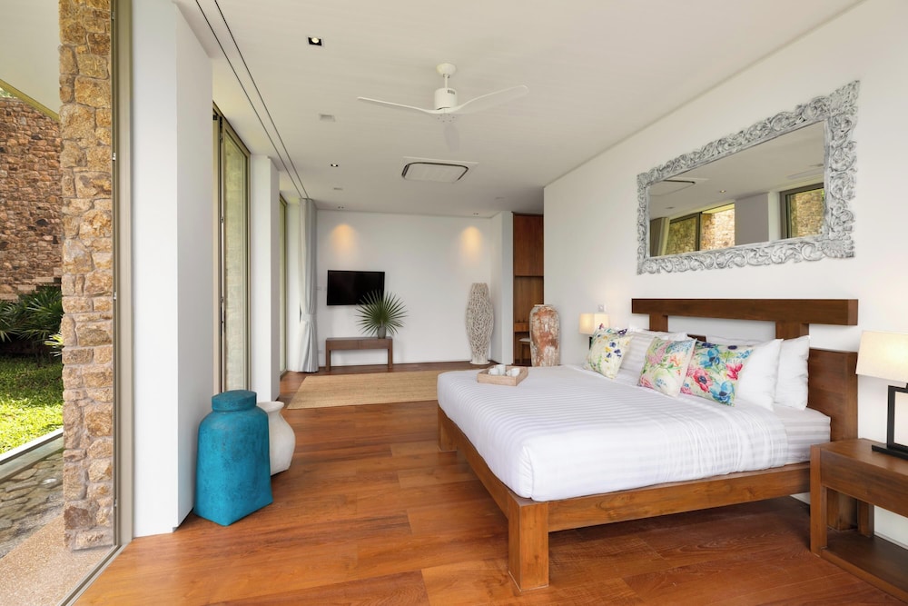 Luxury Villa (4 Bedrooms) photo 3