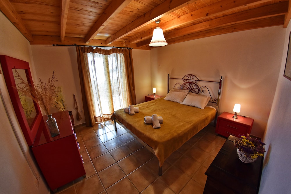 House, 2 Bedrooms, Balcony, Ocean View