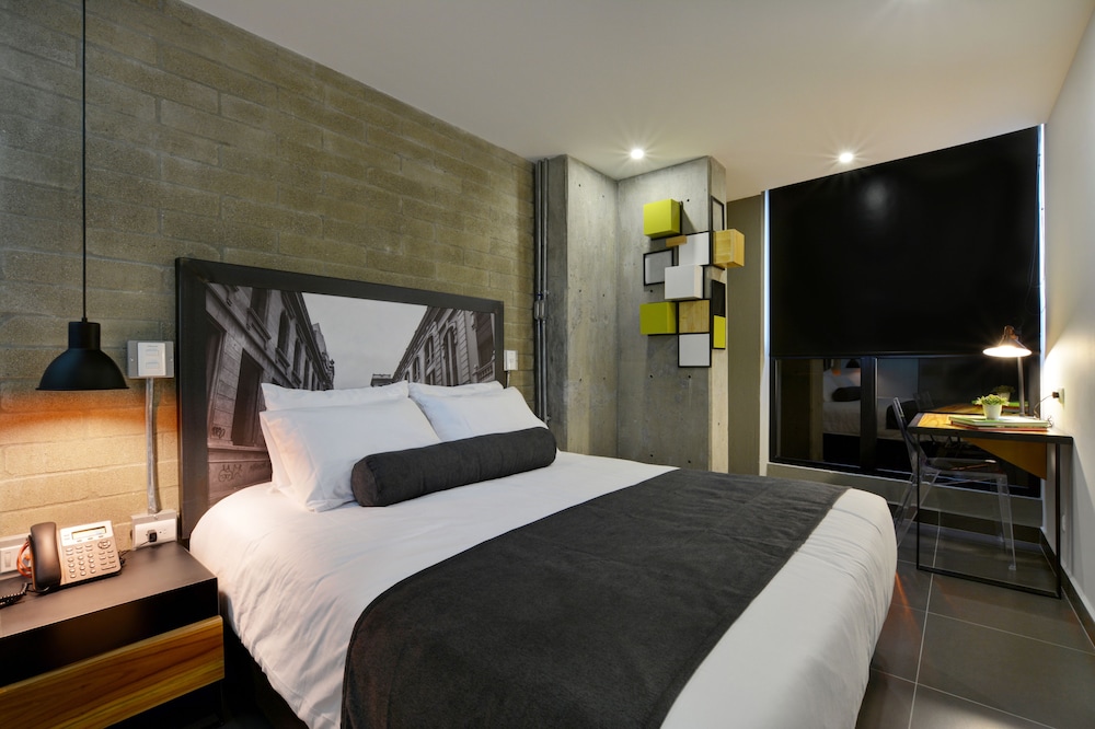 Deluxe Double Room, 1 Queen Bed (UNO) photo 3