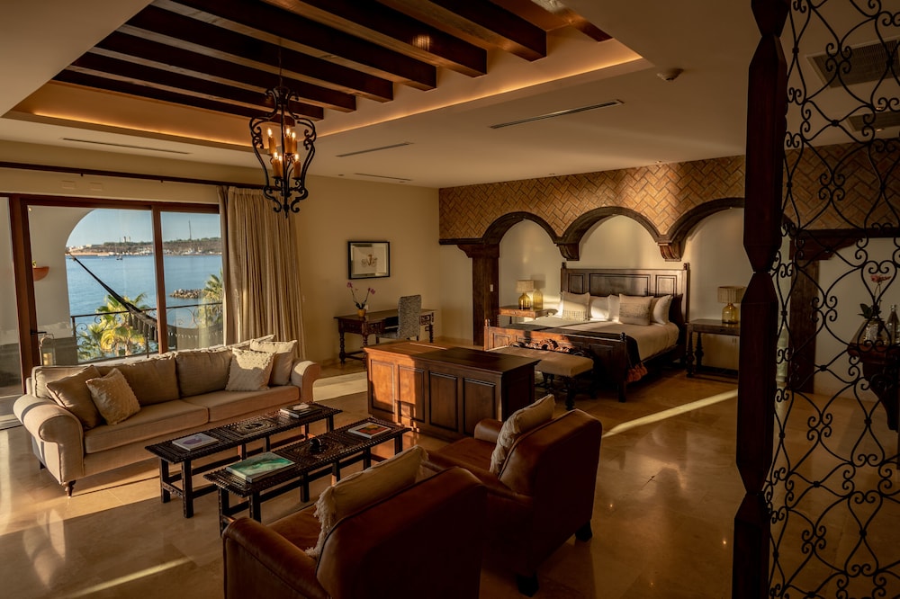 Presidencial Ocean View suite