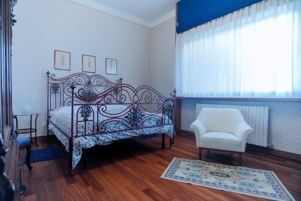 Family Triple Room, Park View photo 2