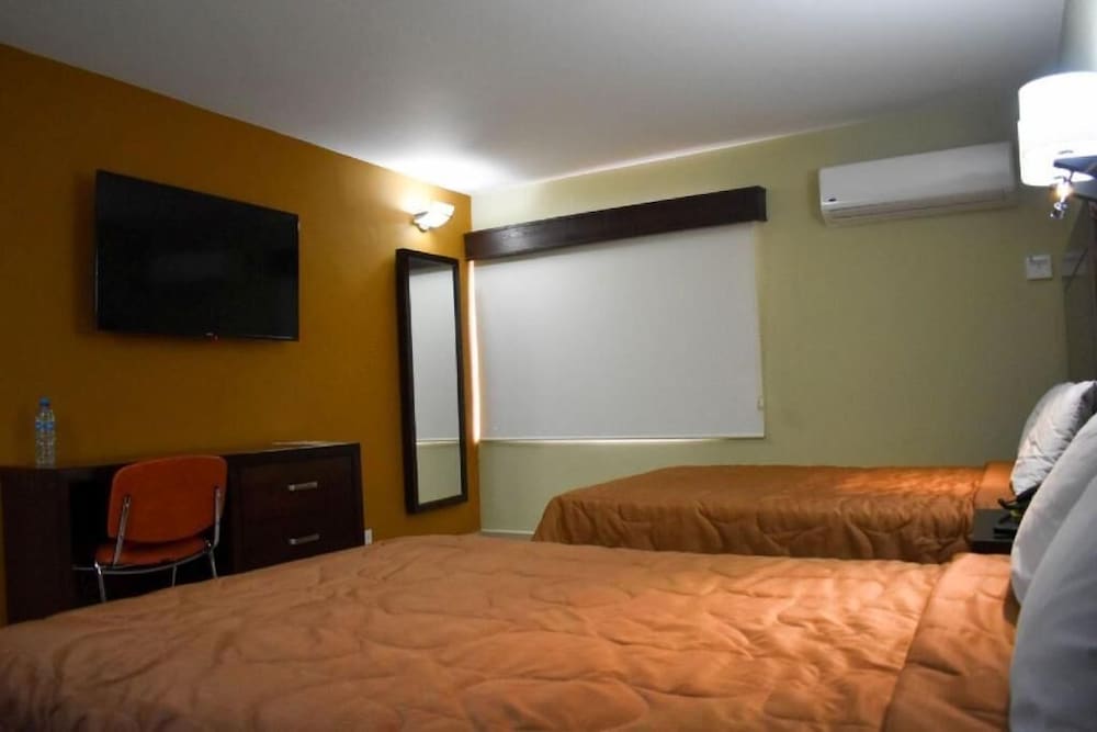 Executive Suite photo 2