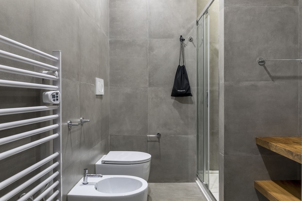 1 Bedroom Apartment photo 3