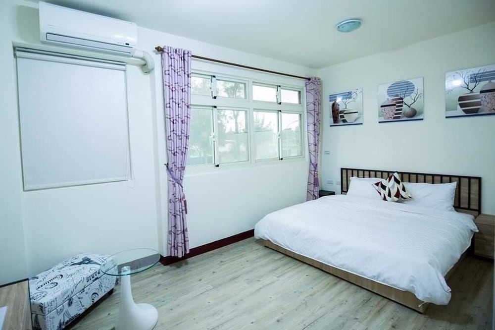 Double Room, Shared Bathroom photo 2