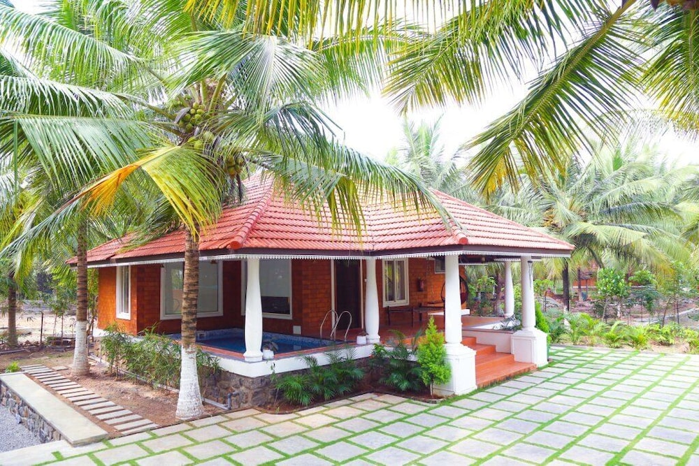 Luxury Villa, 2 Bedrooms, Private Pool photo 3