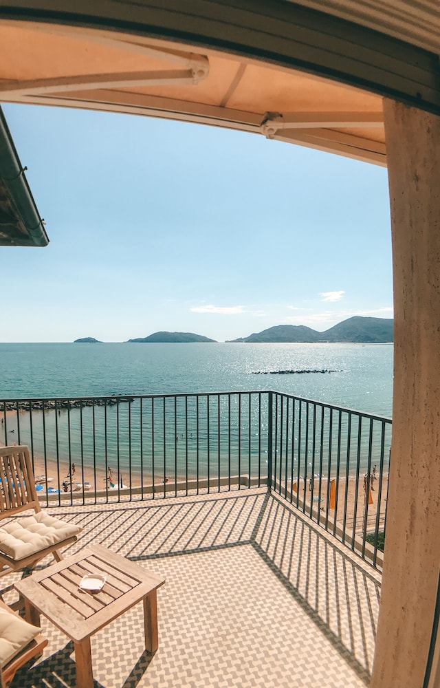 Superior Double Room, Balcony - Photo 10