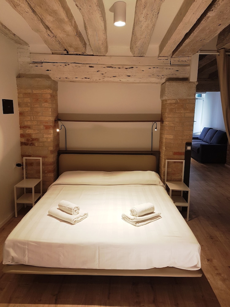 Premium Apartment photo 1