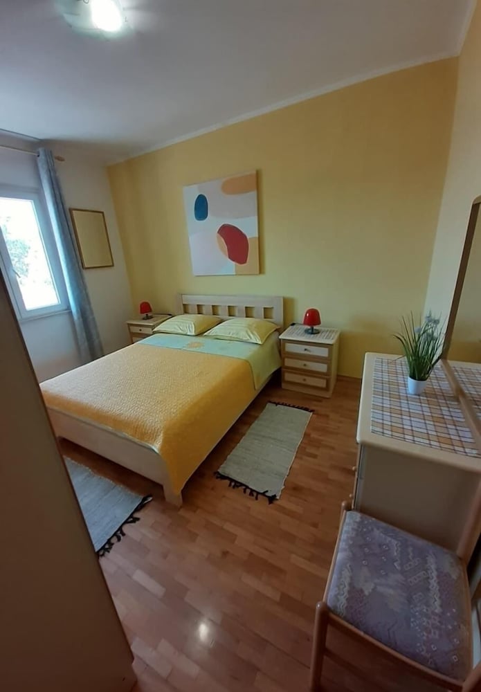 Apartment (Kosta - 150 m from beach - A3(5))