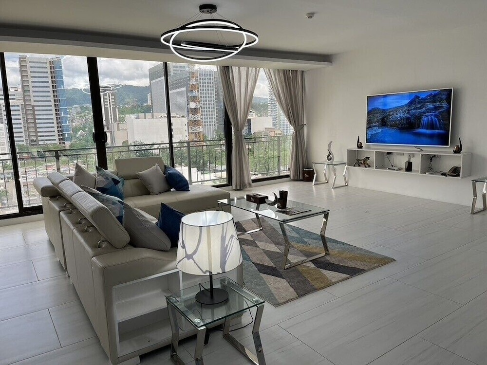 Premier Penthouse - Photo 9