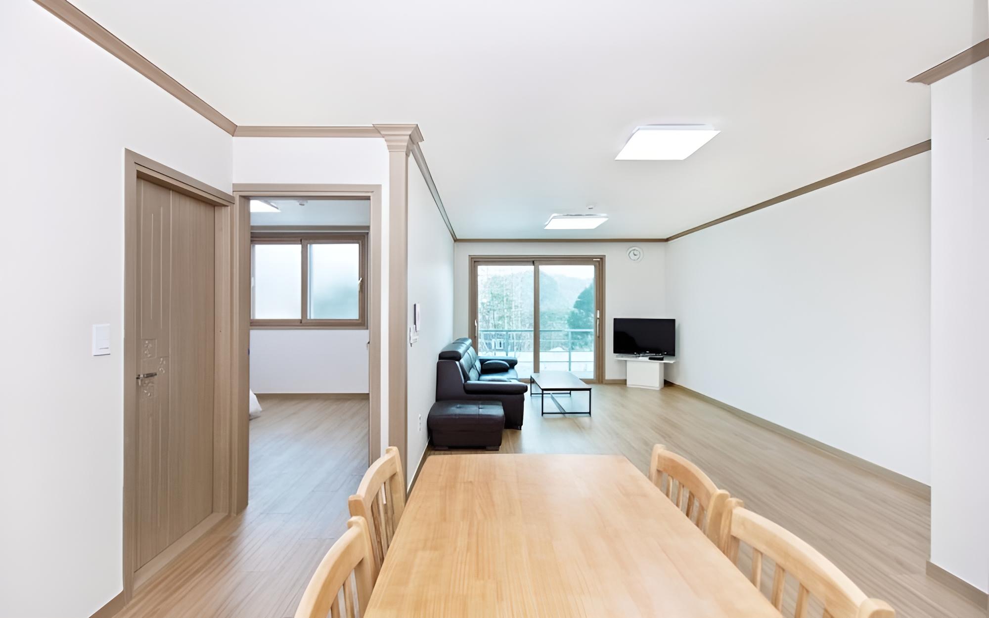 Room (108#) photo 2