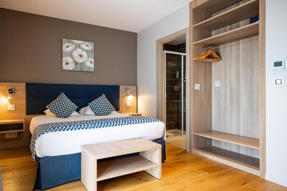 Superior Room - Photo 3