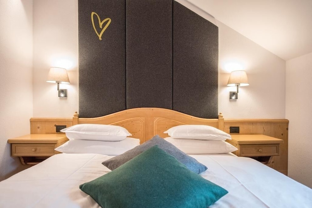 Comfort Double Room, 1 Bedroom, Mountain View (Lucia) photo 1