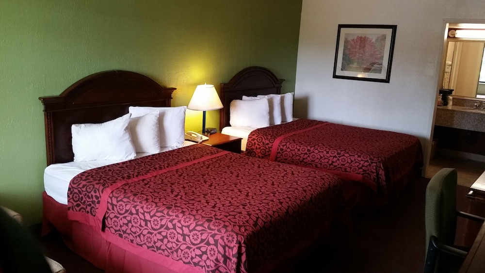 Convenient, Double Room, 2 Double Beds photo 3