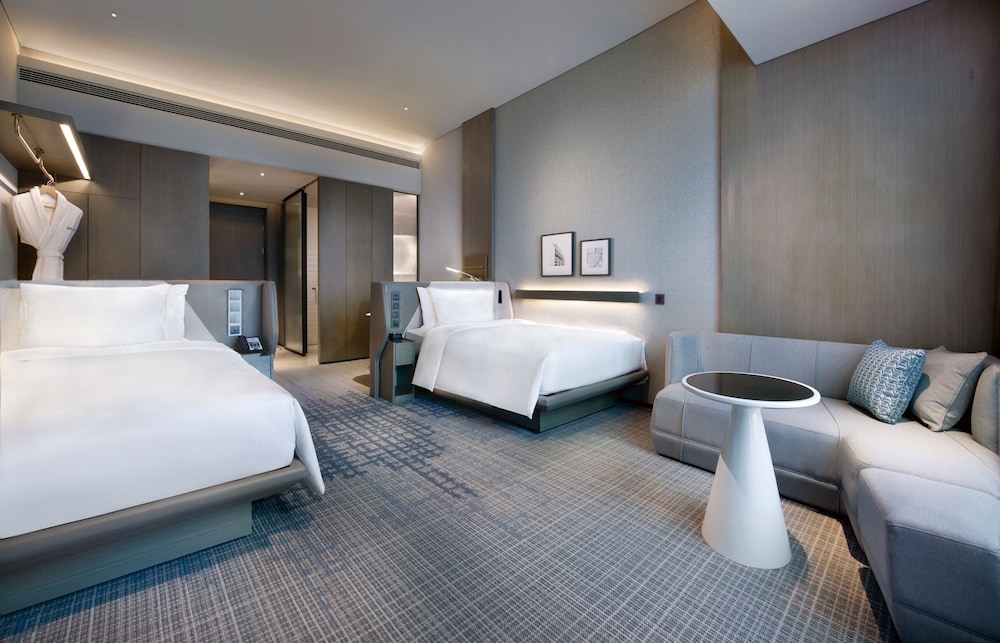 Standard Room, 2 Double Beds (Work Life)