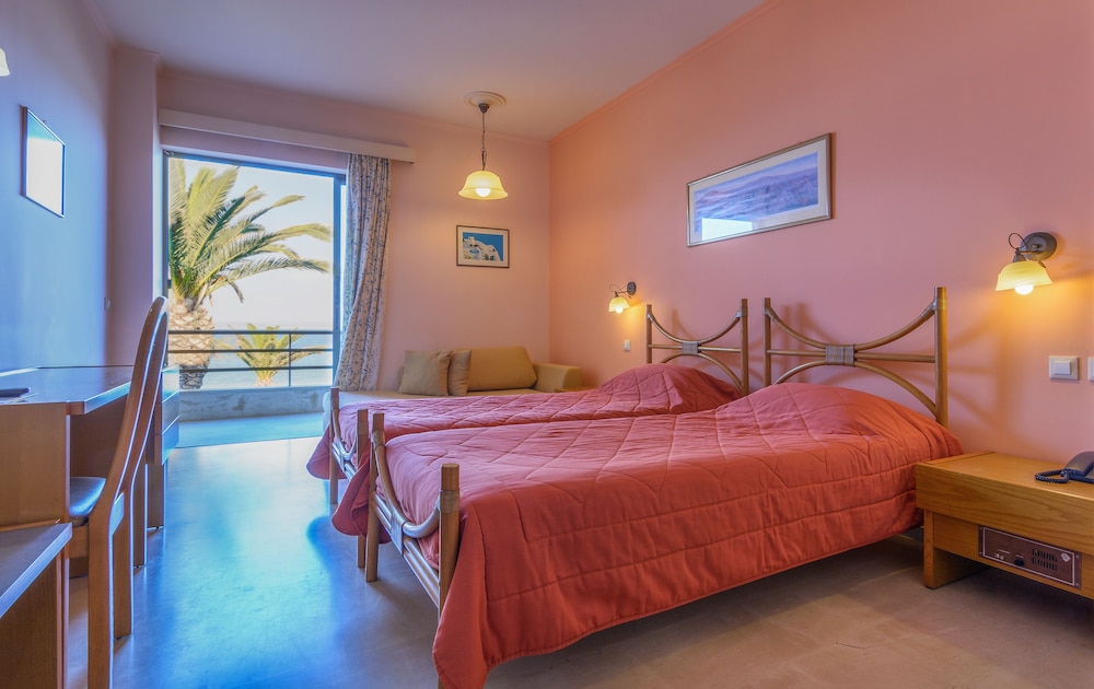 Standard Double Room, Garden View - Photo 2