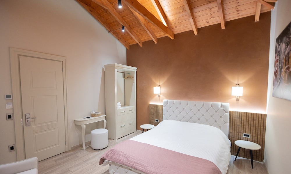 Family Quadruple Room, Non Smoking, City View