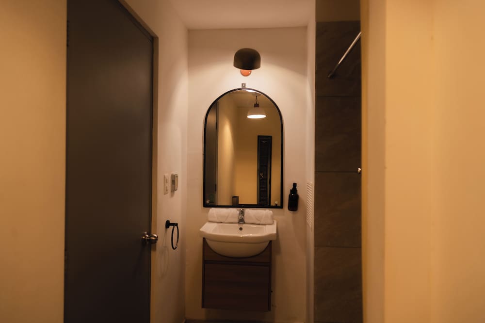 Standard Room - Photo 4