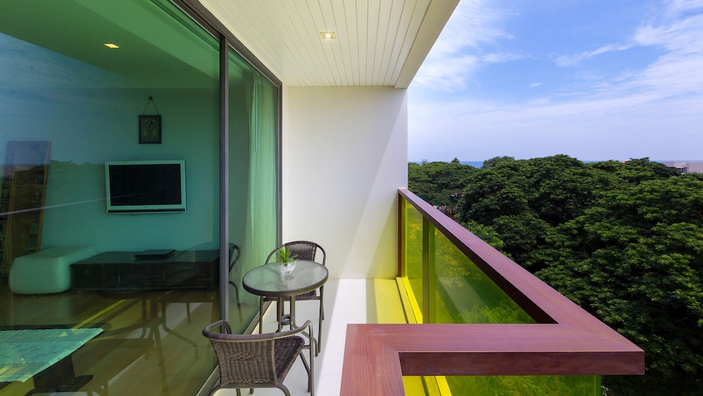 Studio, Garden View photo 2