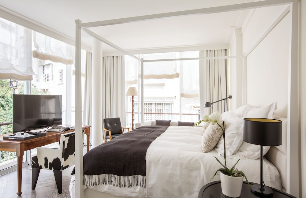 Urban Loft With Balcony photo 1