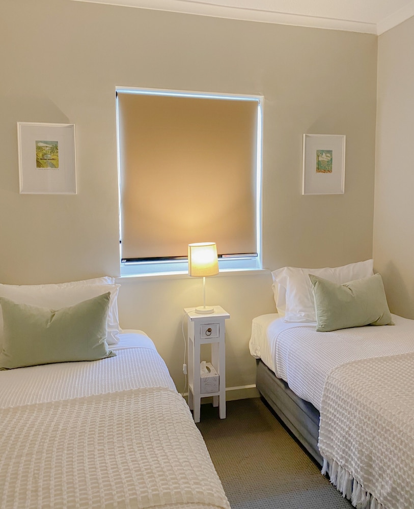 Grenache Apartment with Spa photo 3