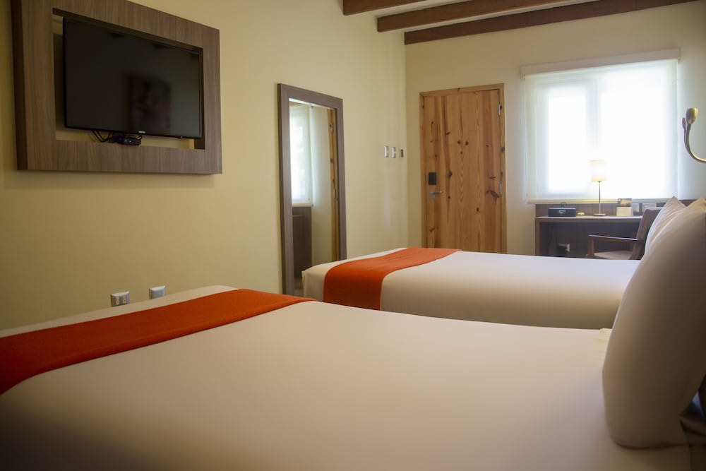 Superior Twin Room, Garden View photo 3