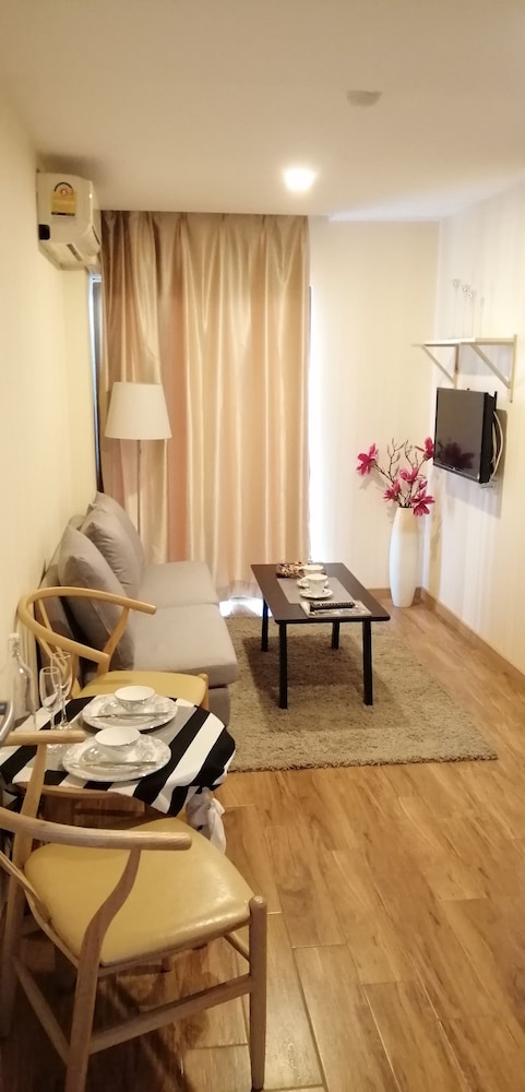 City Studio Suite, 1 Double Bed photo 2