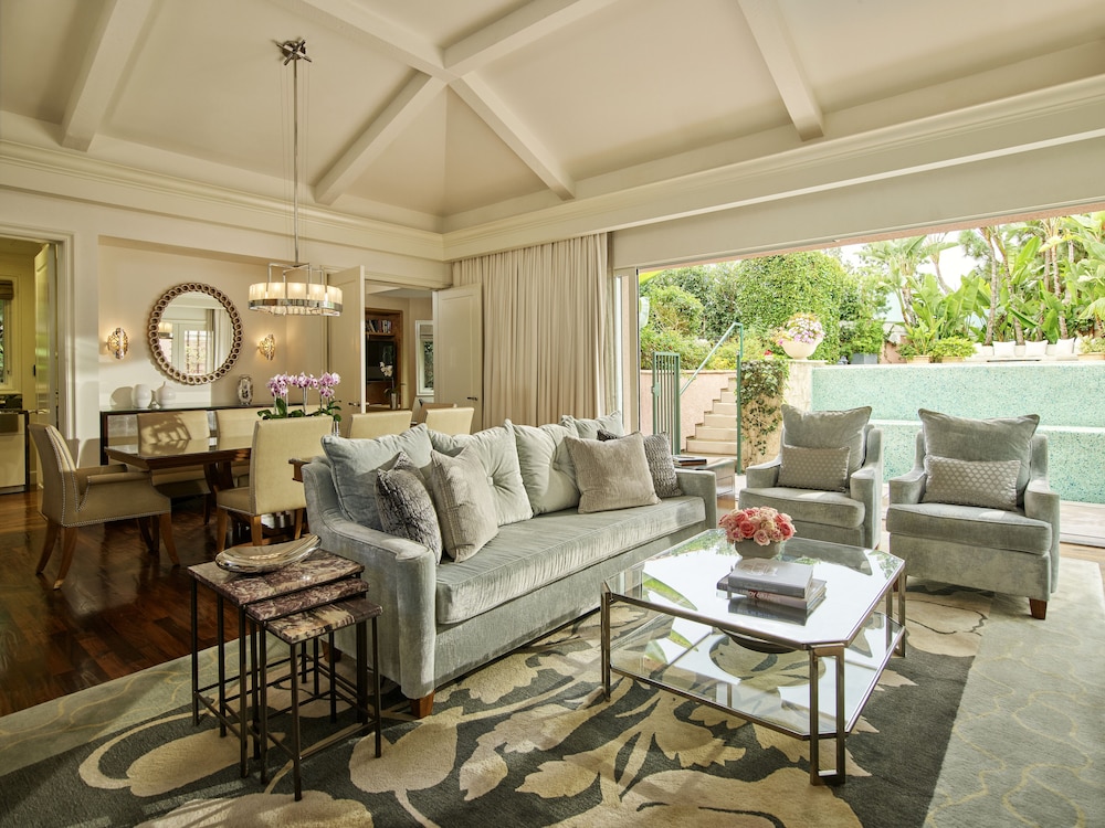 Presidential Bungalow