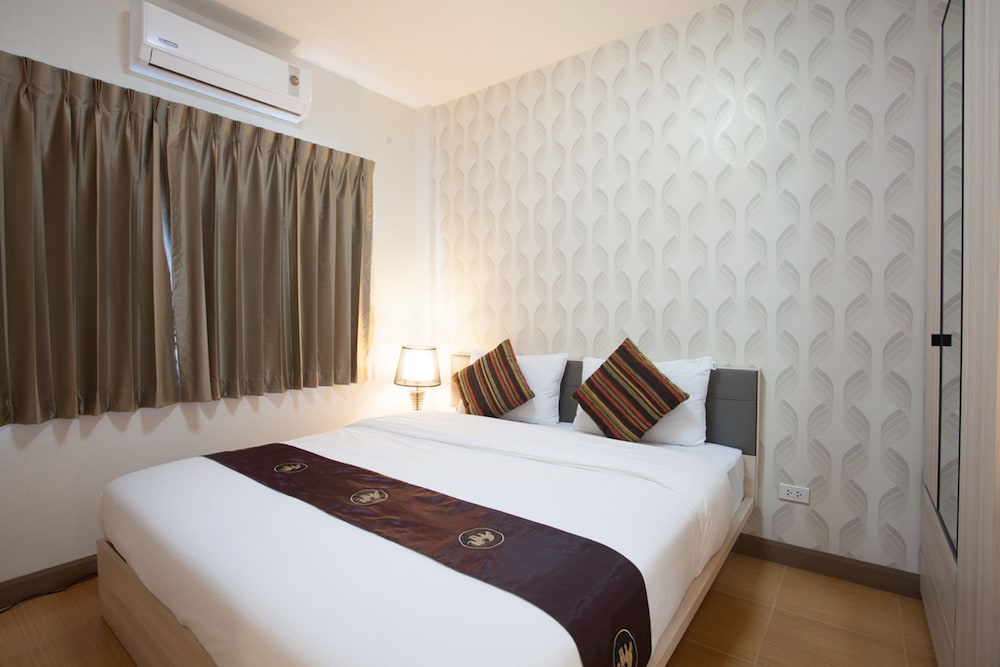 Deluxe Double Room photo 2