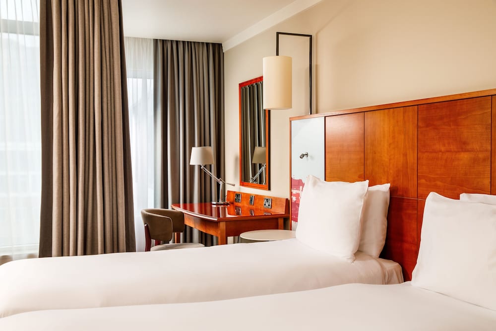 Superior Room, 2 Twin Beds, View photo 2