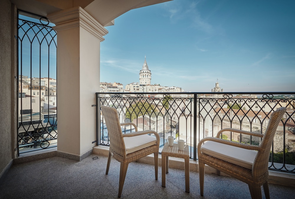 Superior Room with Galata View photo 2