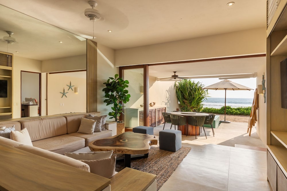 Villa, 3 Bedrooms, Beachfront (3 Bedroom)