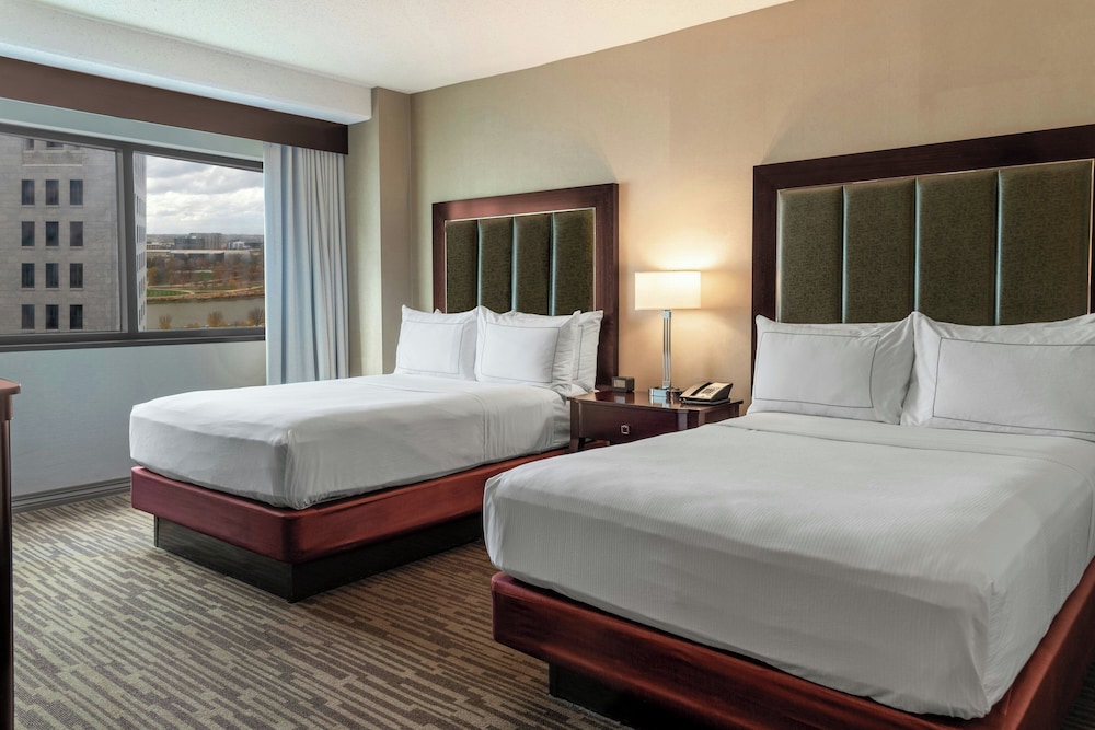 Standard Room, 2 Double Beds photo 2