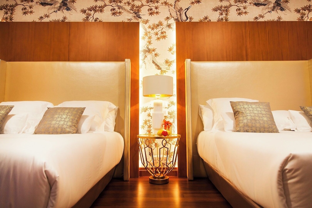 Suite, Terrace (Demi Suite)