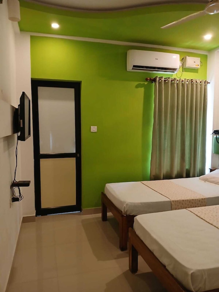 Standard Room, City View