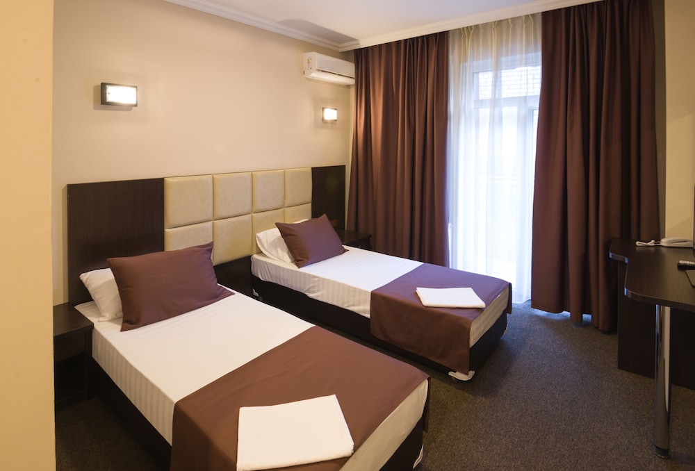Comfort Twin Room