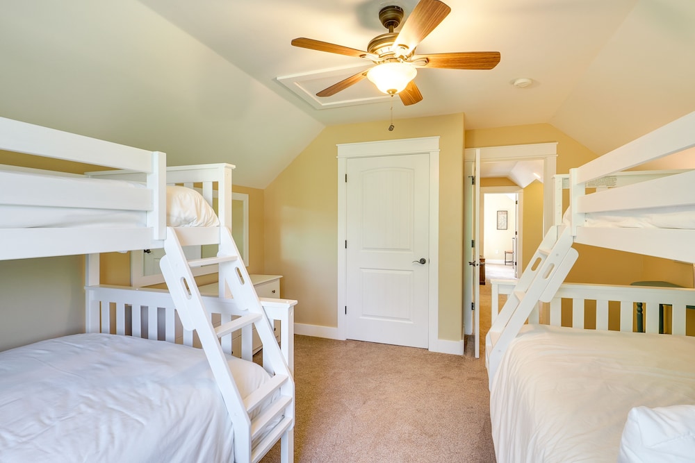 House (4 Bedrooms) photo 1